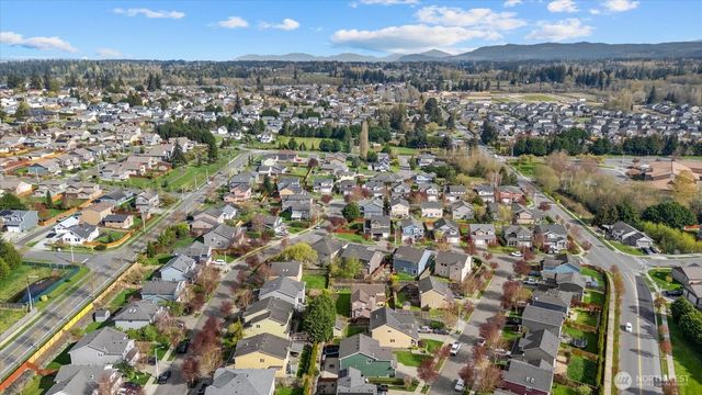 27708 Ridge Way, Stanwood, WA 98292