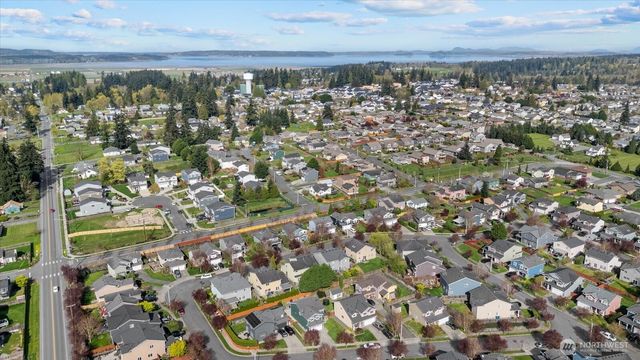 27708 Ridge Way, Stanwood, WA 98292