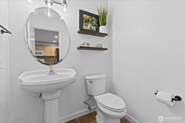 27708 Ridge Way, Stanwood, WA 98292
