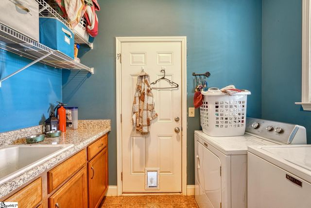 921 Benchmark Drive, Wellford, SC 29385