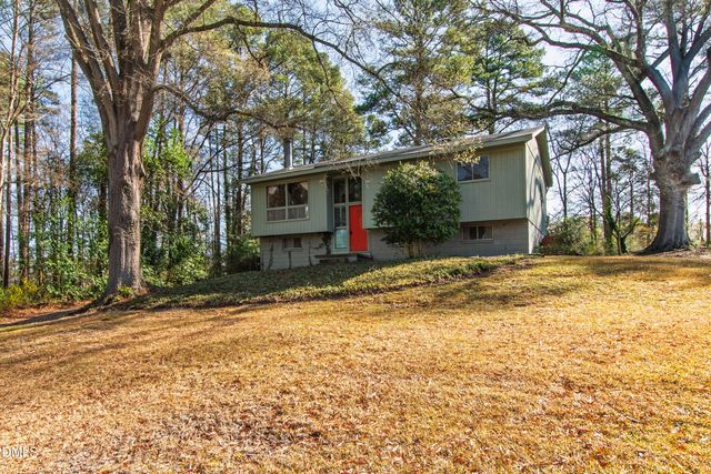 4332 Woodlawn Drive, Raleigh, NC 27616