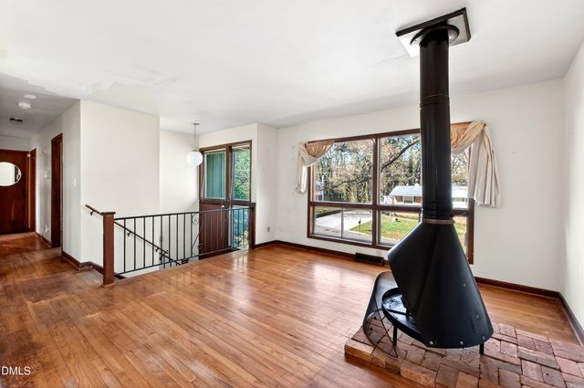 4332 Woodlawn Drive, Raleigh, NC 27616