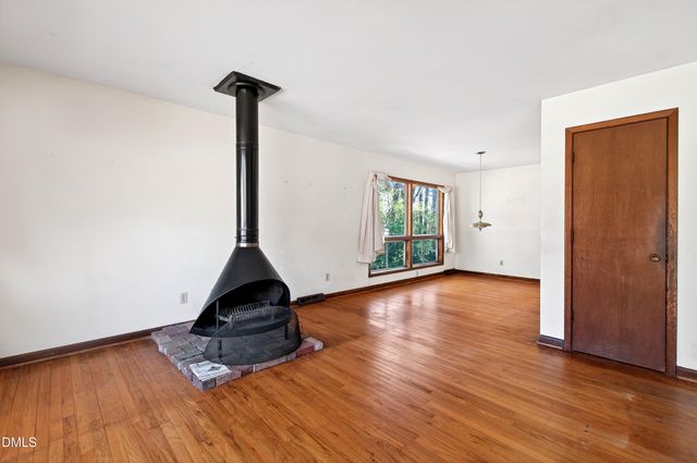 4332 Woodlawn Drive, Raleigh, NC 27616