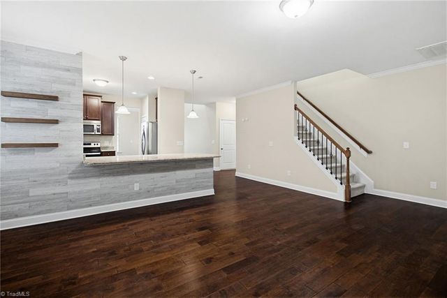 3681 Vestavia Drive, Kernersville, NC 27284