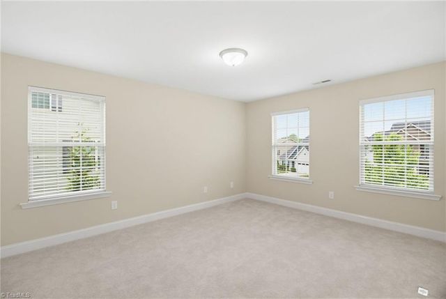 3681 Vestavia Drive, Kernersville, NC 27284