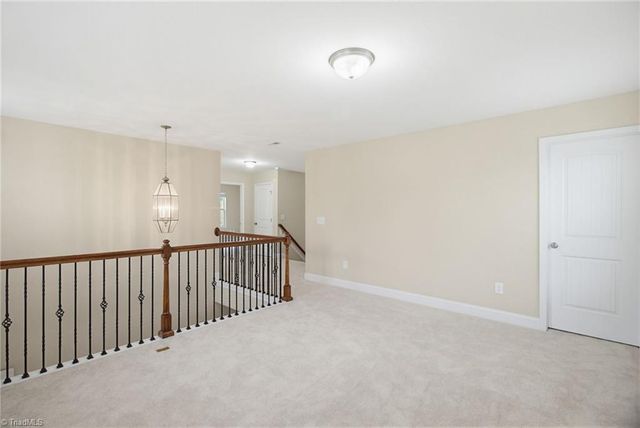 3681 Vestavia Drive, Kernersville, NC 27284