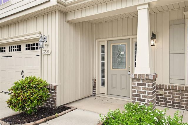3681 Vestavia Drive, Kernersville, NC 27284