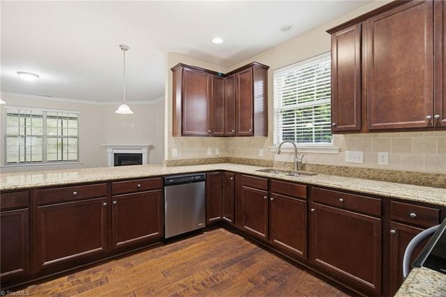 3681 Vestavia Drive, Kernersville, NC 27284