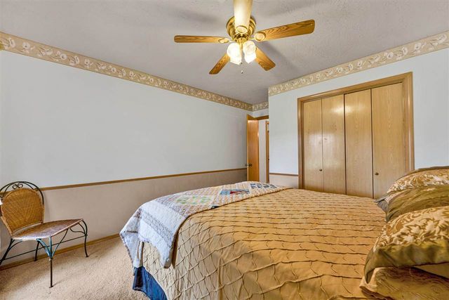204 NE 48th St, Lawton, OK 73507