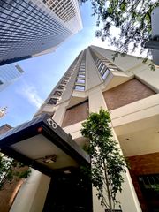 400 E Ohio Street 2504, Chicago, IL 60611