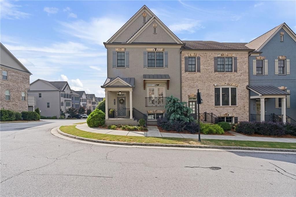 Image 1 of property listing at 1874 Skyfall Circle NE, Atlanta, GA 30319