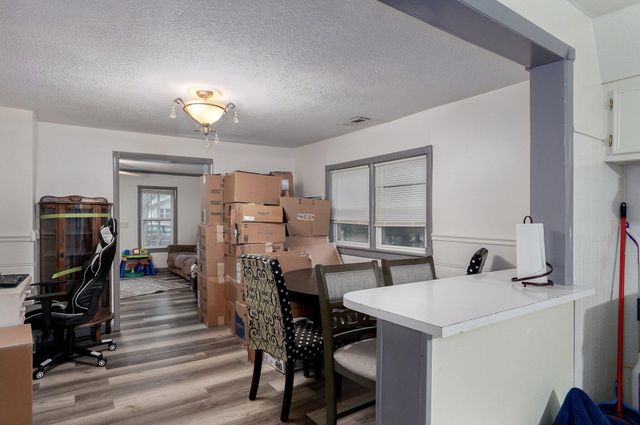 1656 North Hayes Avenue, Springfield, MO 65803