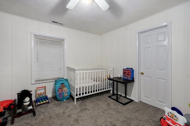1656 North Hayes Avenue, Springfield, MO 65803