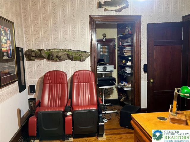 243 West Broad Street, Tamaqua Boro, PA 18252