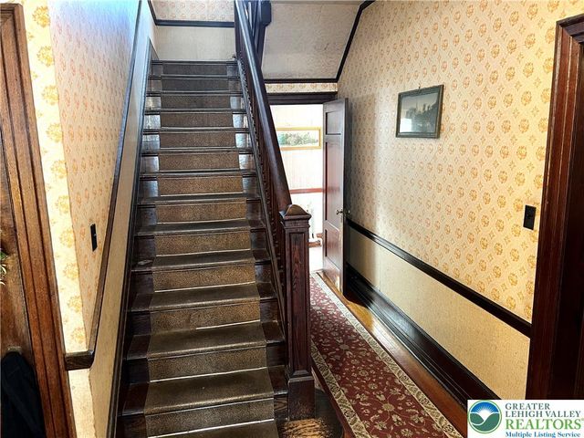 243 West Broad Street, Tamaqua Boro, PA 18252