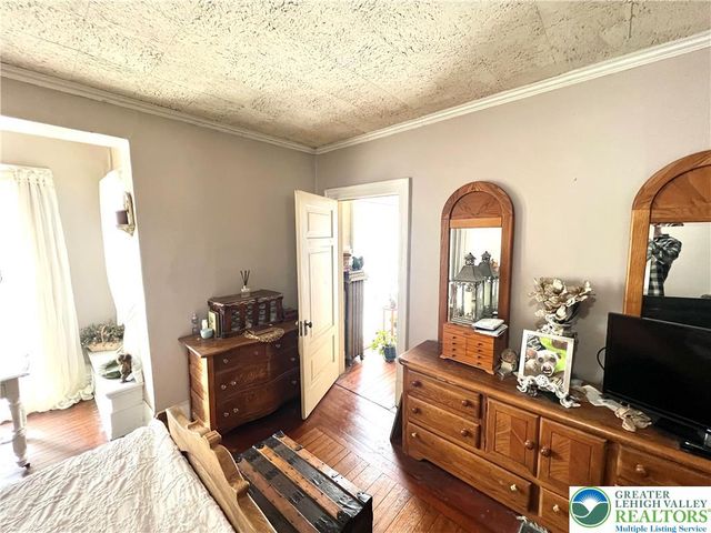 243 West Broad Street, Tamaqua Boro, PA 18252