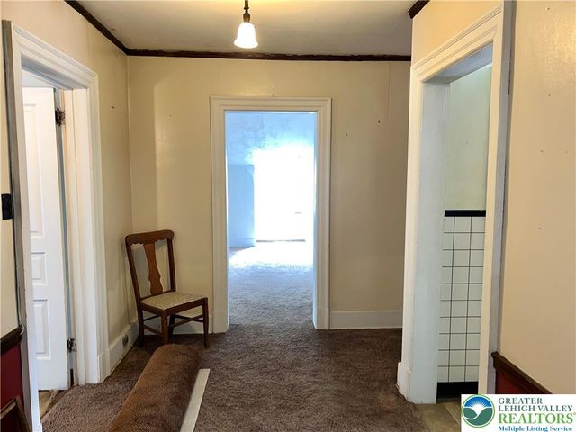 243 West Broad Street, Tamaqua Boro, PA 18252