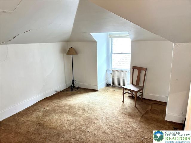 243 West Broad Street, Tamaqua Boro, PA 18252