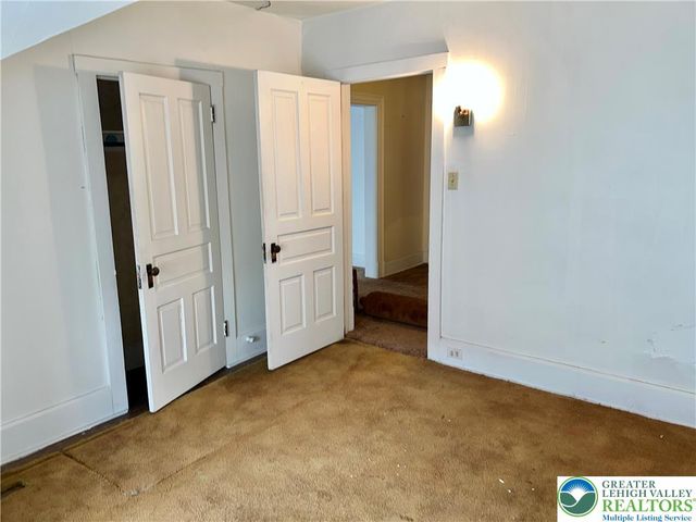 243 West Broad Street, Tamaqua Boro, PA 18252