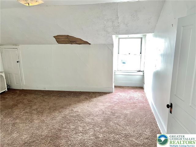 243 West Broad Street, Tamaqua Boro, PA 18252
