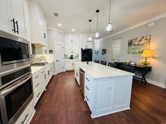 81 Fletcher Ridge Circle, Little Rock, AR 72223