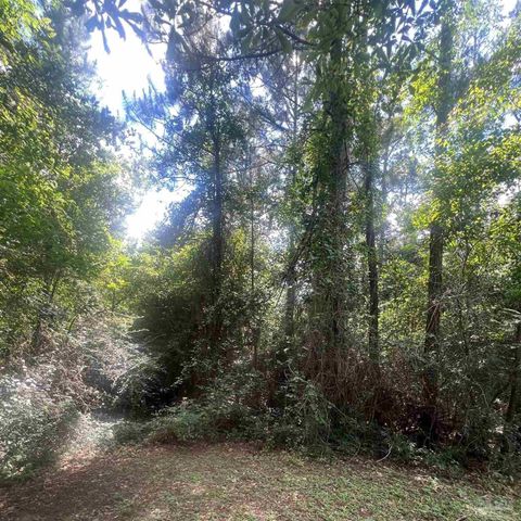 2225 Northbury Ct, Pensacola, FL 32526