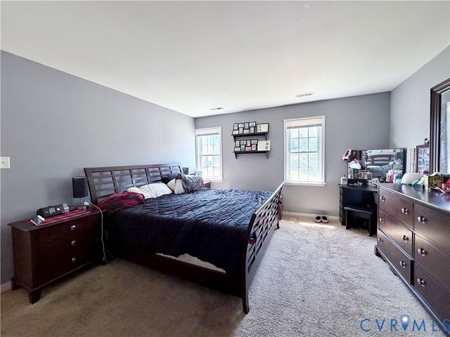 12772 Summerhouse Ln, Midlothian, VA 23112