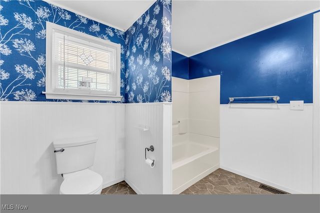 115 W Main Street, New London, OH 44851