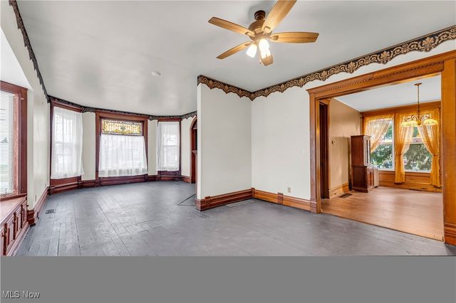 115 W Main Street, New London, OH 44851