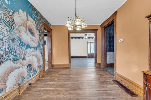 115 W Main Street, New London, OH 44851