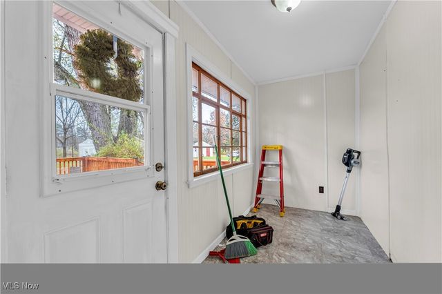 115 W Main Street, New London, OH 44851