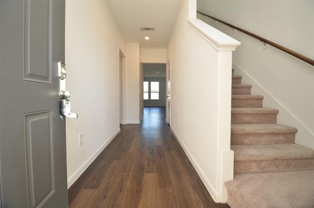 16439 Big Hickory Dr, Conroe, TX 77302