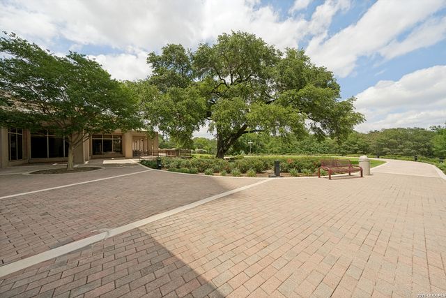 1 Towers Park Ln Apt 1004, San Antonio, TX 78209