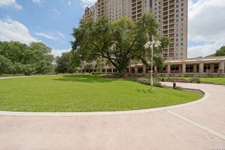 1 Towers Park Ln Apt 1004, San Antonio, TX 78209