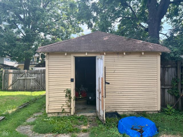 41 N Drexel Avenue, Indianapolis, IN 46201