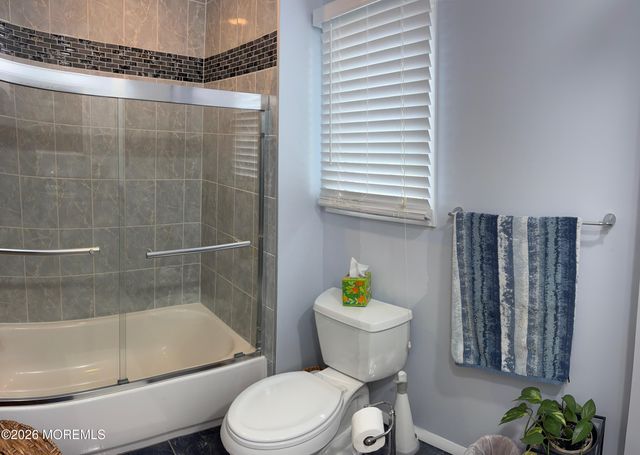 1 Traymore Road, Freehold, NJ 07728