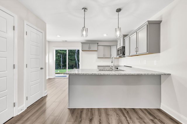 127 Quarry Point Dr C127, Clarksville, TN 37043