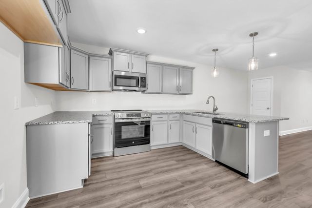 127 Quarry Point Dr C127, Clarksville, TN 37043