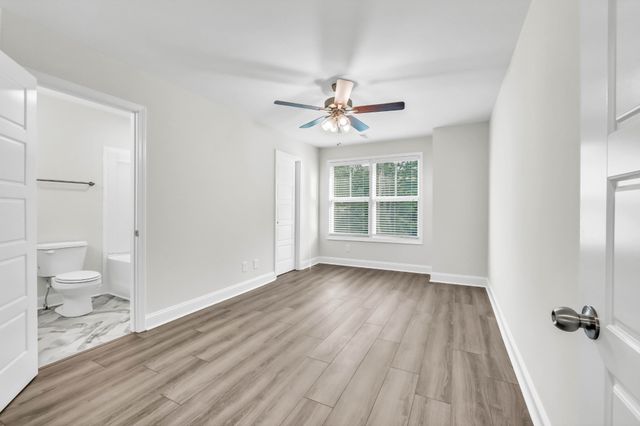 127 Quarry Point Dr C127, Clarksville, TN 37043