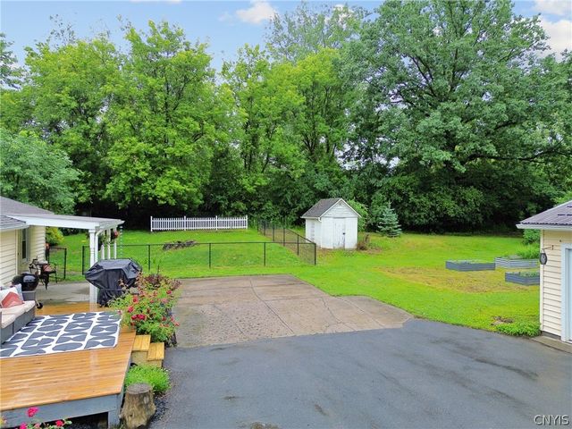 3500 Franklin Street Road, Sennett, NY 13021