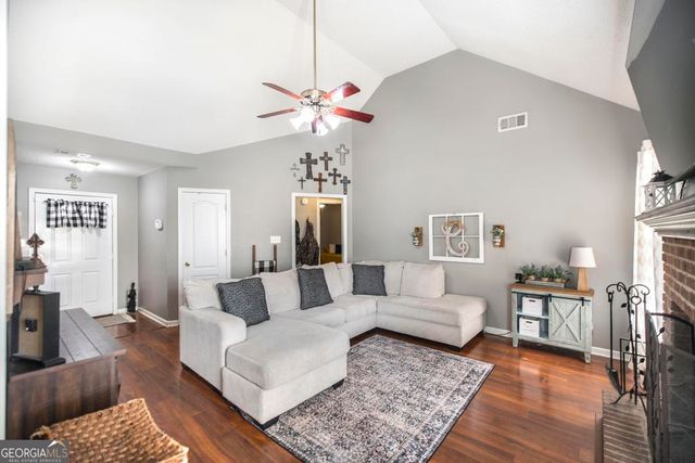 122 Knights Bridge, Warner Robins, GA 31093