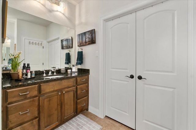 234 Via Valmonte DR, Buda, TX 78610