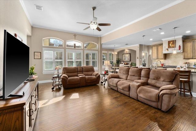 234 Via Valmonte DR, Buda, TX 78610