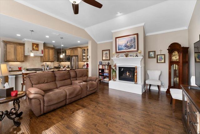 234 Via Valmonte DR, Buda, TX 78610