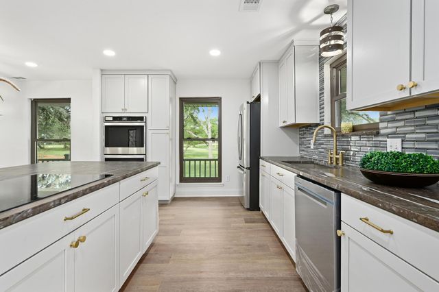 322 Mesa Oaks, Leander, TX 78641