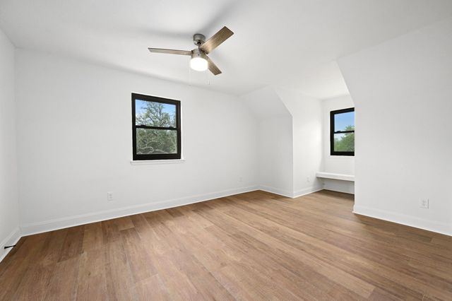 322 Mesa Oaks, Leander, TX 78641