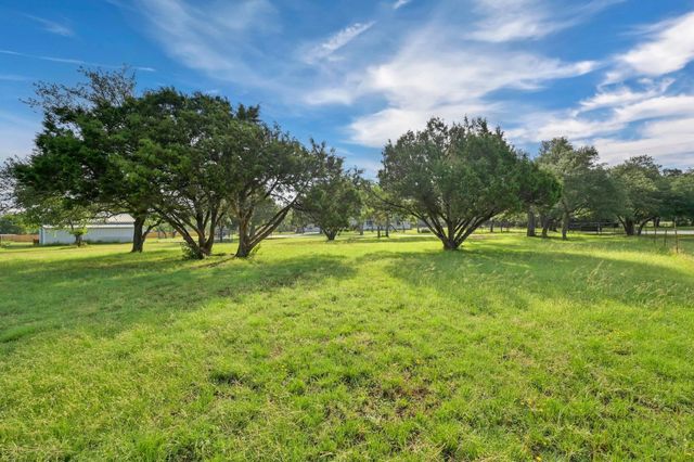 322 Mesa Oaks, Leander, TX 78641