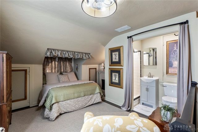 66 S Central Avenue, Fairborn, OH 45324