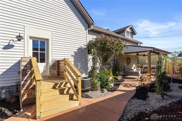 66 S Central Avenue, Fairborn, OH 45324