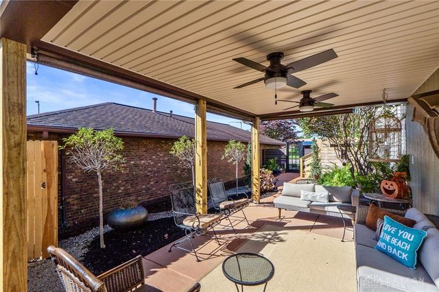 66 S Central Avenue, Fairborn, OH 45324